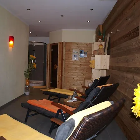 Sunny Hideaway By Interhome *