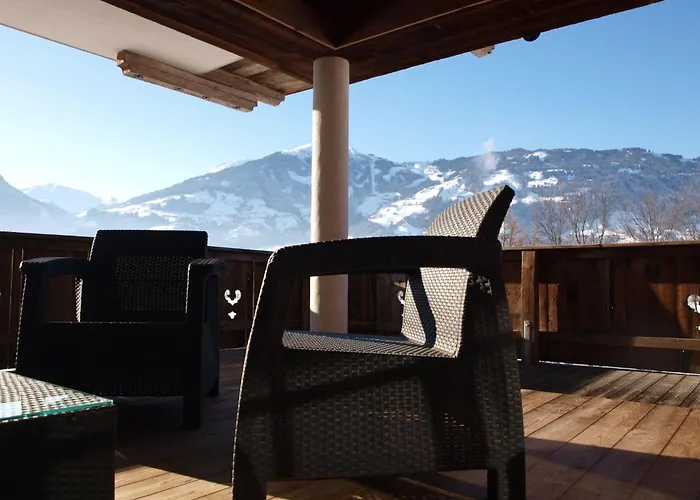 Holiday home Sunny Hideaway By Interhome