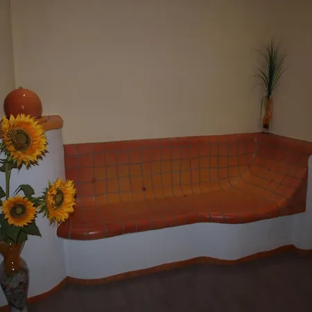 Sunny Hideaway By Interhome *