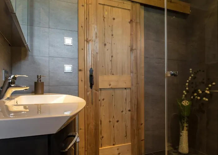 Holiday home Sunny Hideaway By Interhome *