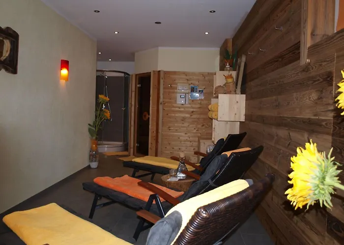 Sunny Hideaway By Interhome *